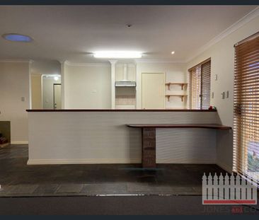 Quiet Cul-De-Sac Location! - Photo 3