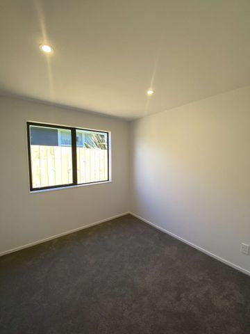 Brand New - 2 Bedrooms plus Study - Photo 4