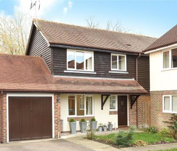 4 bedroom detached house to rent - Photo 2