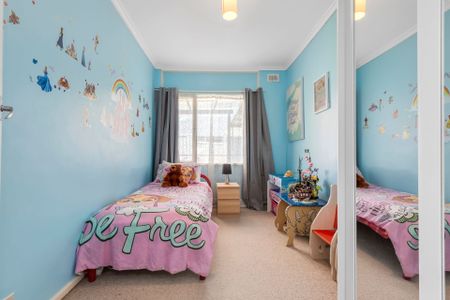 Four bedroom home - Photo 4