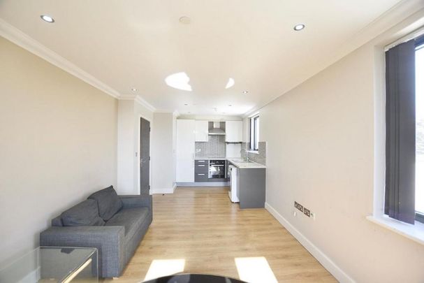 1 bedroom flat to rent - Photo 1