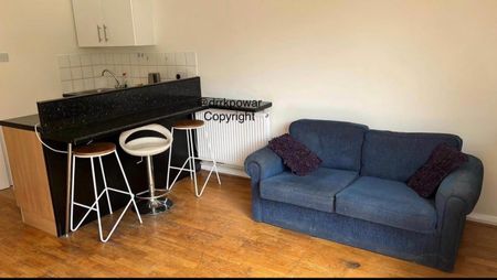 2 Bed Flat, Western Boulevard, LE2 - Photo 2