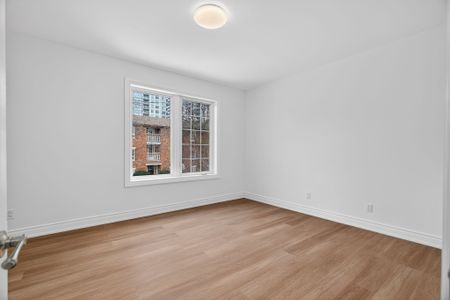 For Lease - 7 Ellsworth Avenue Unit# 2nd Floor, Toronto, Ontario - Photo 3