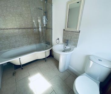 2 bedroom terraced house to rent - Photo 6