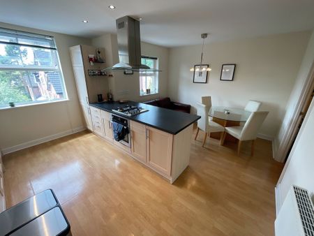 2 bedroom Apartment to let - Photo 4