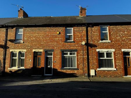 3 bedroom terraced house to rent - Photo 2