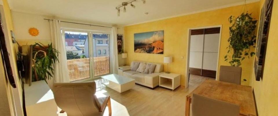 Zwischenmiete: Helle 55 m² Wohnung mit Balkon in Sülz - Photo 1