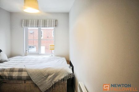 2 bedroom flat to rent - Photo 3