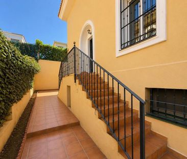 6 bedroom luxury House for rent in Alhaurín de la Torre, Andalusia - Foto 2