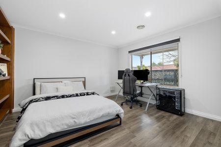 21 The Retreat, Hampton Park VIC - Photo 5