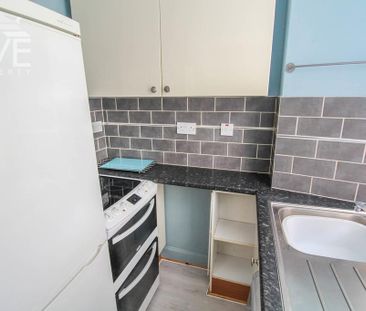 1 bedroom ground floor flat to rent - Photo 5