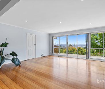 Low Maintenance Family Home - Photo 1