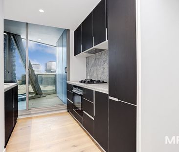 1610/260 Spencer Street, Melbourne - Photo 3