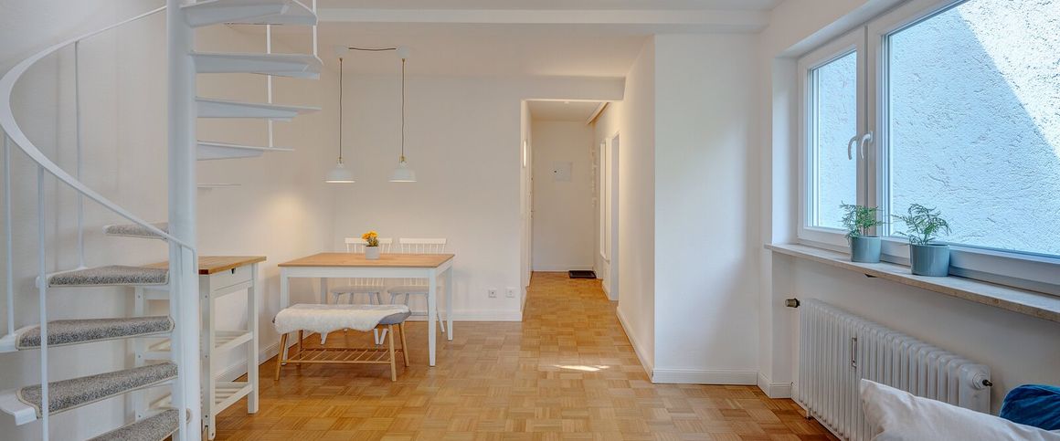 Charming maisonette apartment with stunning roof terrace - Photo 1