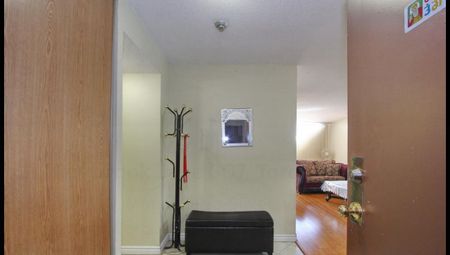 For Lease - 21 Markbrook Lane Unit# 307, Toronto, Ontario - Photo 2
