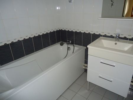 Location Appartement 2 pièces 46m² FOURCHAMBAULT 58600 - Photo 4