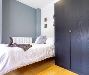 The Bruce Building, Newcastle Upon Tyne - Photo 3