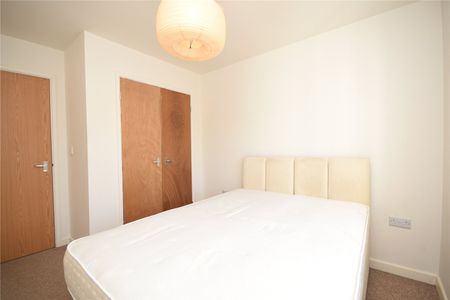 Troy Hill, Morley, Leeds, West Yorkshire, LS27 8GF - Photo 2