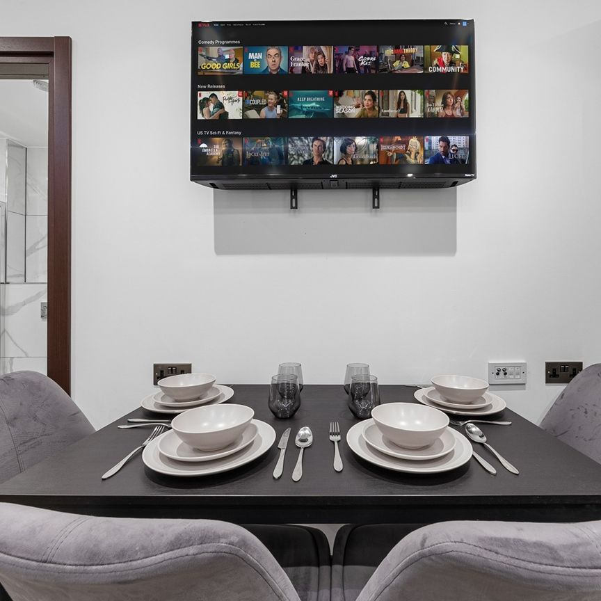 Studio Flat, Woodstock Road, NW11 - Photo 1