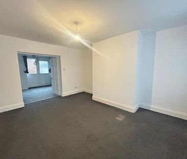 2 bedroom house to rent - Photo 1