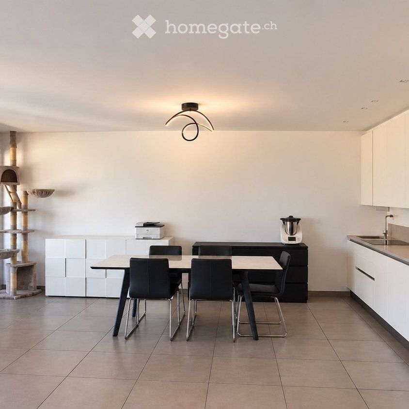 Attico di 4½ locali a Losone con ampia terrazza e vista - Foto 1