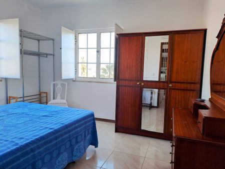 Apartamento T1 Em VRSA para arrendamento anual - Photo 4