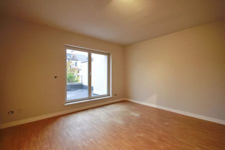 Appartement te huur - Foto 2