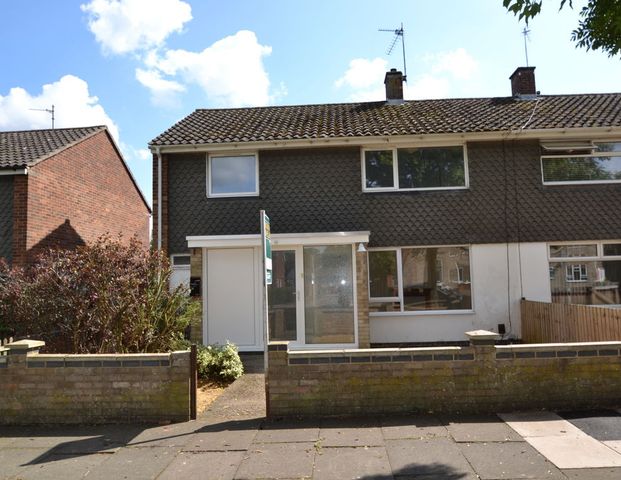 Glastonbury Road, Corby, NN18 0DG - Photo 1