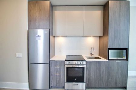 For Lease - 65 Annie Craig Drive Unit# Lph01, Toronto, Ontario - Photo 5