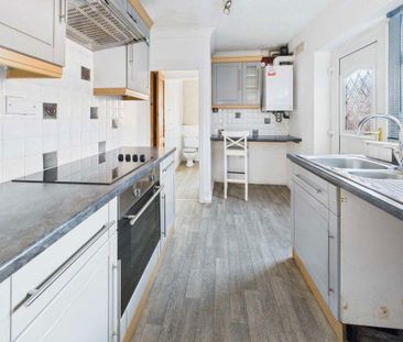 2 bedroom terraced house to rent - Photo 4