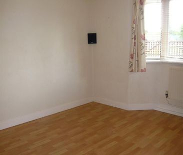 3 bedroom detached house to rent - Photo 6