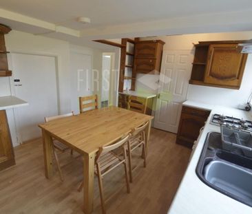 6 bedroom semi-detached house to rent - Photo 3