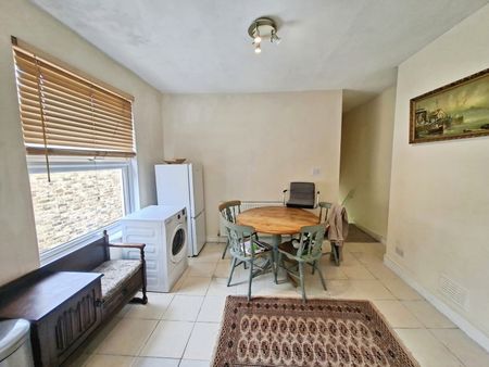 Lyham Road, London, SW2 5NT - Photo 4