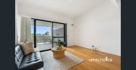 Modern 2-Bed, 2-Bath Apartment in Canning Vale - Photo 2