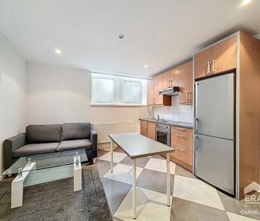 Gemeubileerd appartement met 1 slaapkamer te huur in Brussel - Photo 3