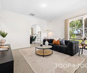 Newly updated two bedroom unit in Kensington Gardens - Photo 2