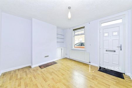 2 bedroom house to rent Vine Street, Stamford, PE9 - Photo 2