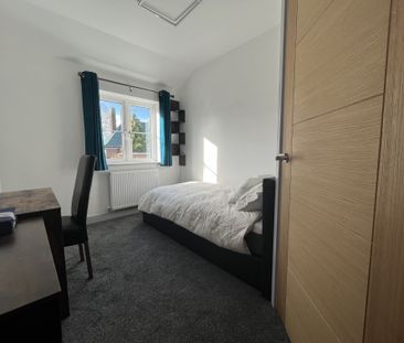 Kingsley Road, Northampton - Photo 2