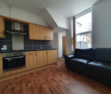 1 bedroom flat to rent - Photo 5
