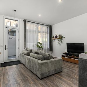 À louer / for Rent VERDUN : grand 4 ½ lumineux, près du métro, terrasse privée - Photo 2