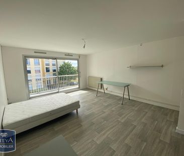 Location Appartement 1 pièce 43m² POITIERS 86000 - Photo 1