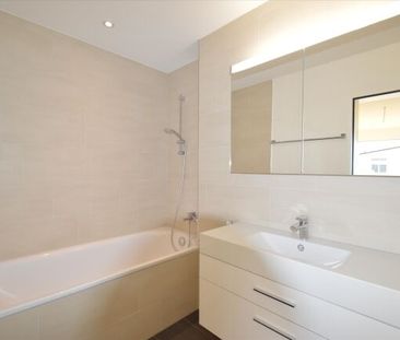 When Houses Become Reality - Photo 2