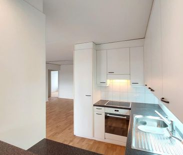 4.5 Zimmer, 93 m², 10. Stock - Photo 5