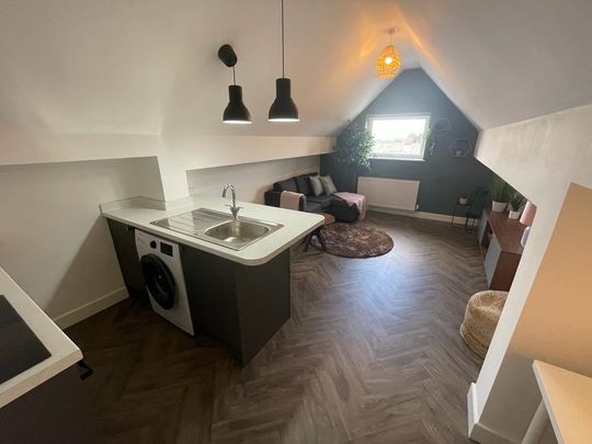 1 Bed Flat, Clayton, M11 - Photo 1