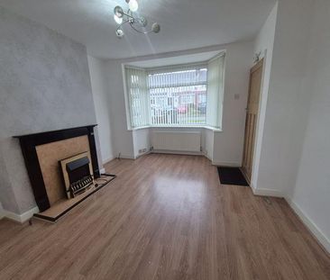 2 bedroom end of terrace house to rent - Photo 3