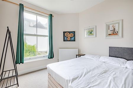 First Avenue, Hove - Photo 3