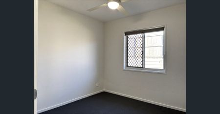 SPACIOUS 4-BEDROOM HOME IN BRANYAN - Photo 5