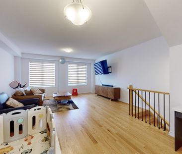 For Lease - 9 Bretlon Street, Brampton, Ontario - Photo 2