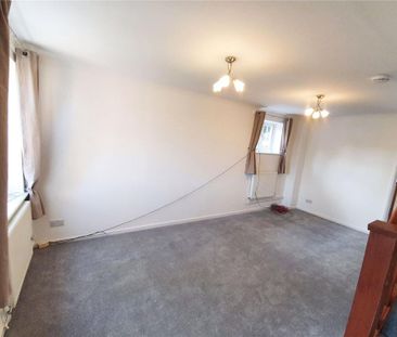 2 bedroom semi-detached house to rent - Photo 1