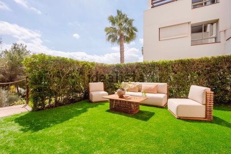 Alquiler de piso en Las Colinas Golf - Photo 4